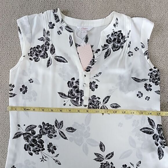 Candie's Black and White Floral Sheer Sleeveless Top- Size XS - Picture 7 of 12